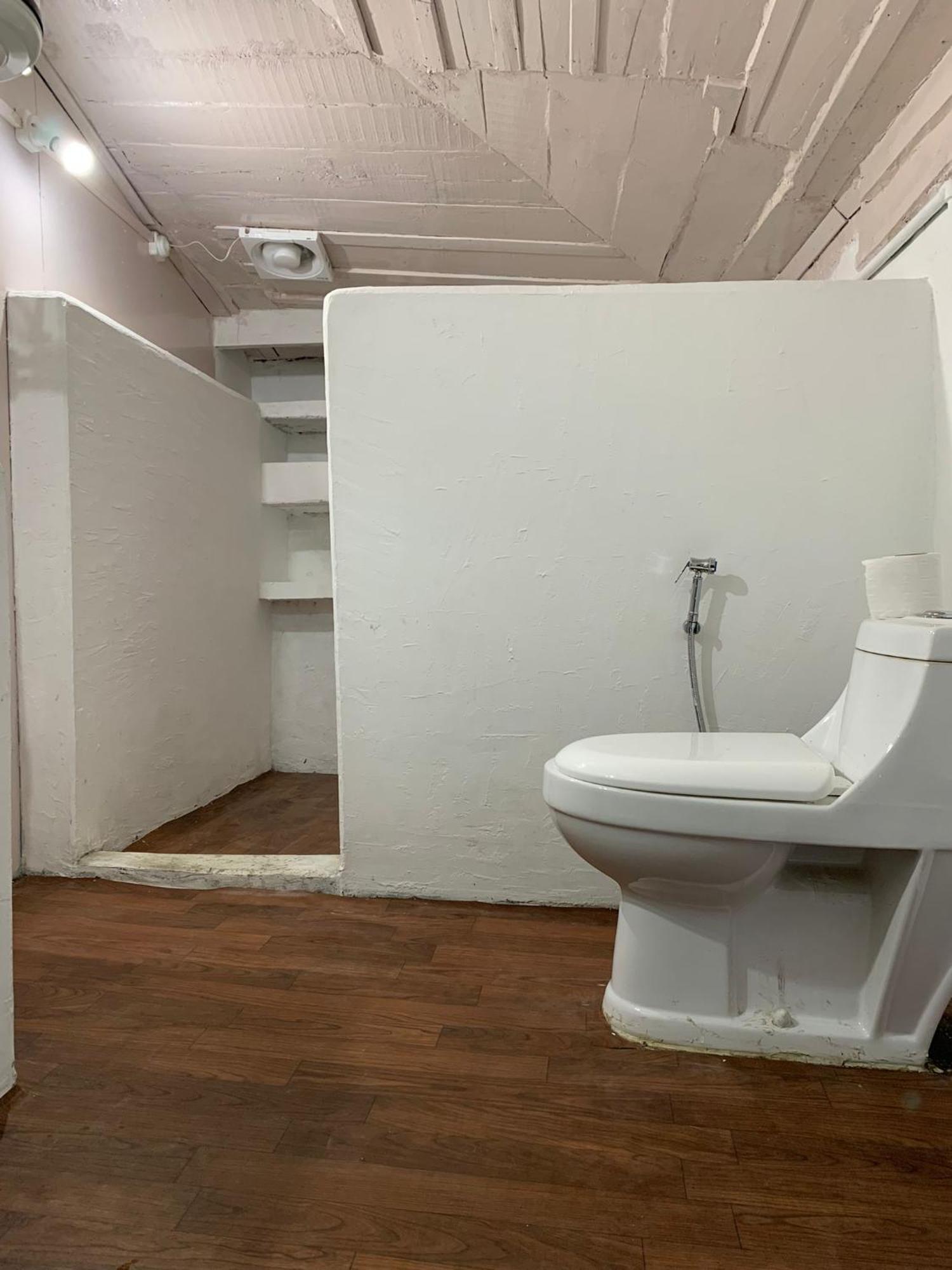 The Nook, Sainj Hostel Екстериор снимка